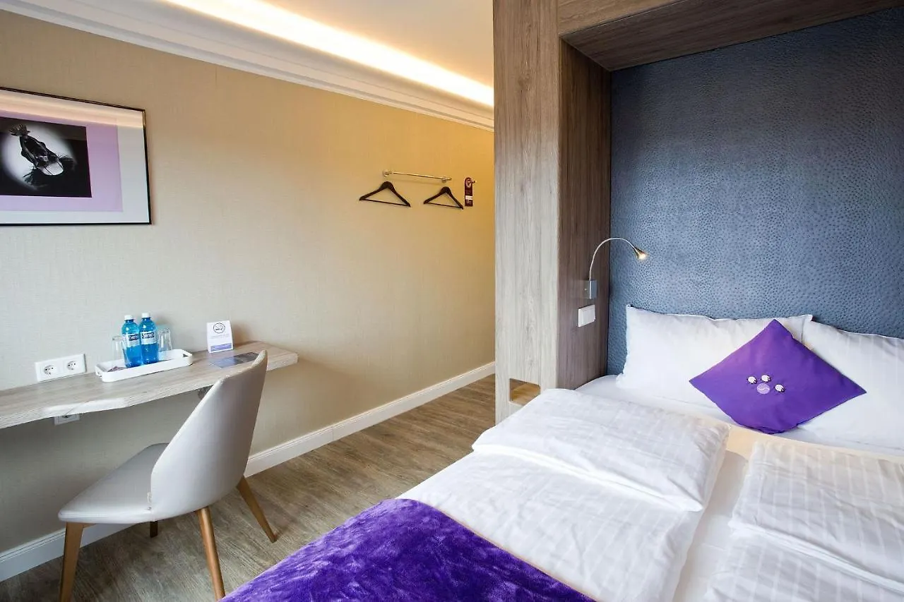 Plaza Inn Stays Design Dortmund Hotel